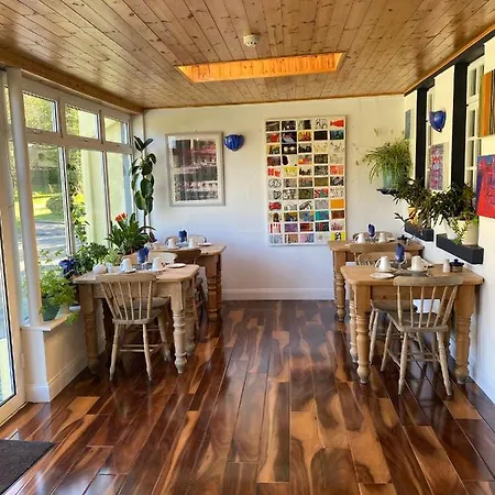 Quay Lodge Bed & Breakfast Westport