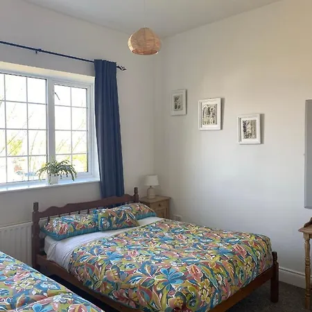 Quay Lodge Bed & Breakfast *